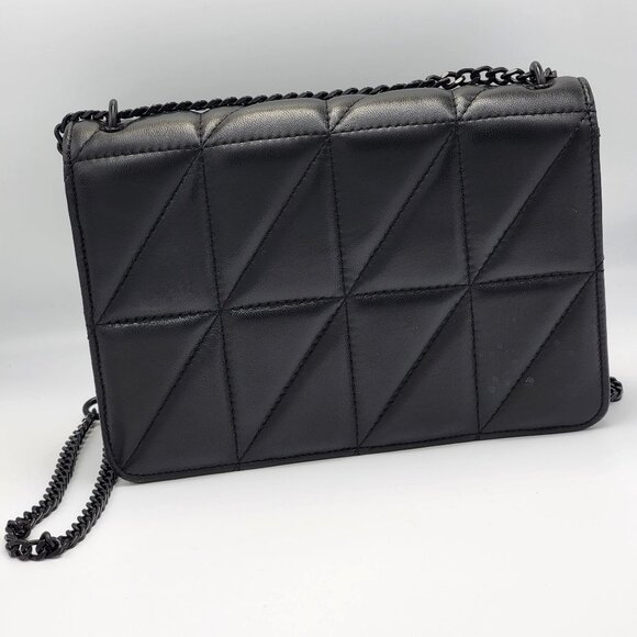 Black Quilted Genuine Leather Crossbody Bag With Chain Strap & Magnetic Closure - Picture 3 of 12